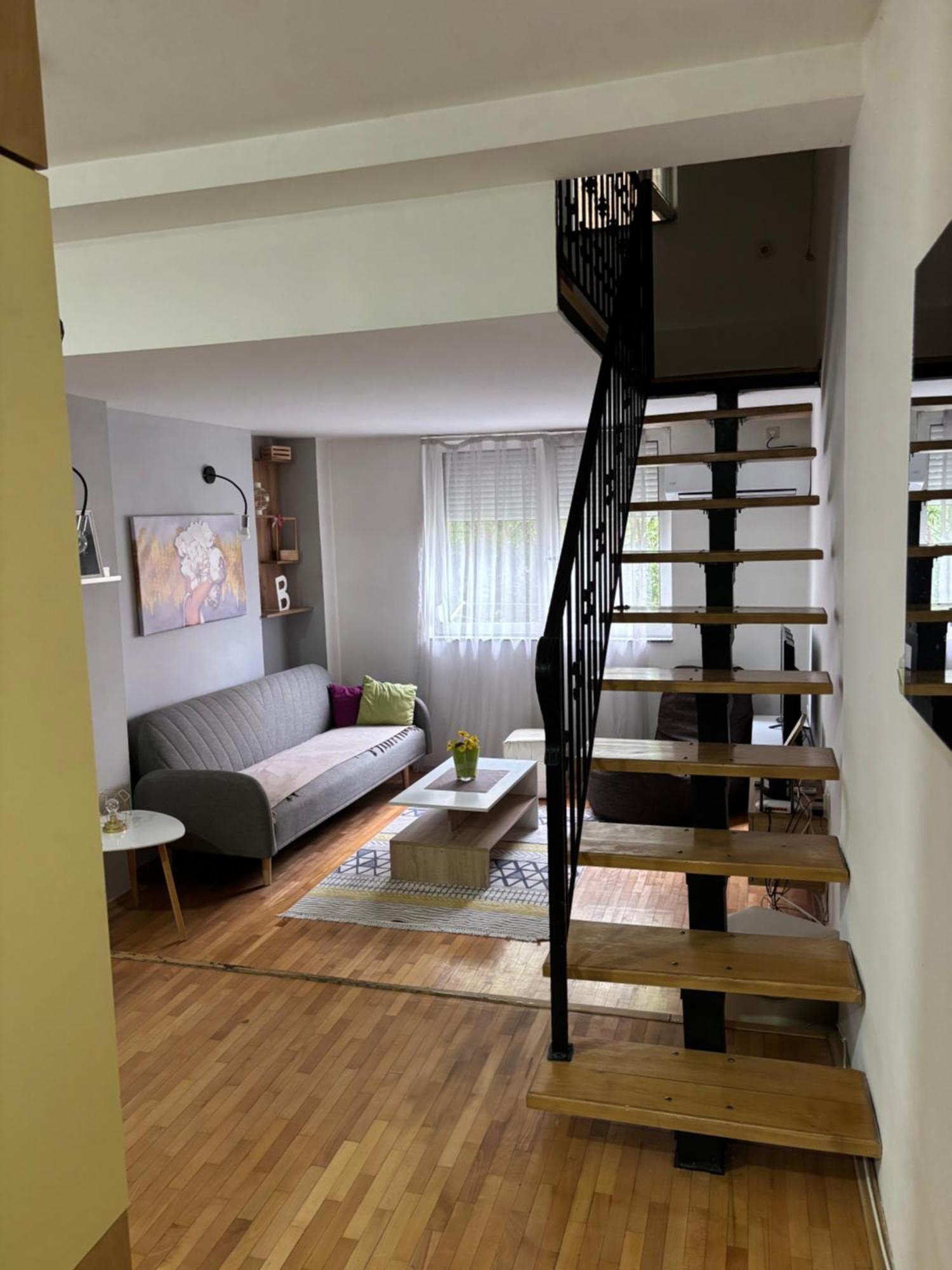 Mia'S Duplex Apartment Skopje Bagian luar foto
